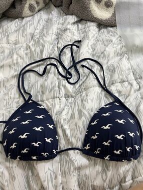 Hollister Navy Triangle Bikini Top with White Seagull Print